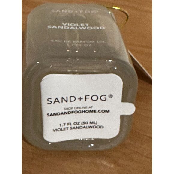 Sand + Fog Violet Sandalwood Eau De Parfum Oil 1.7 fl oz (50ml) NWT - Picture 4 of 5